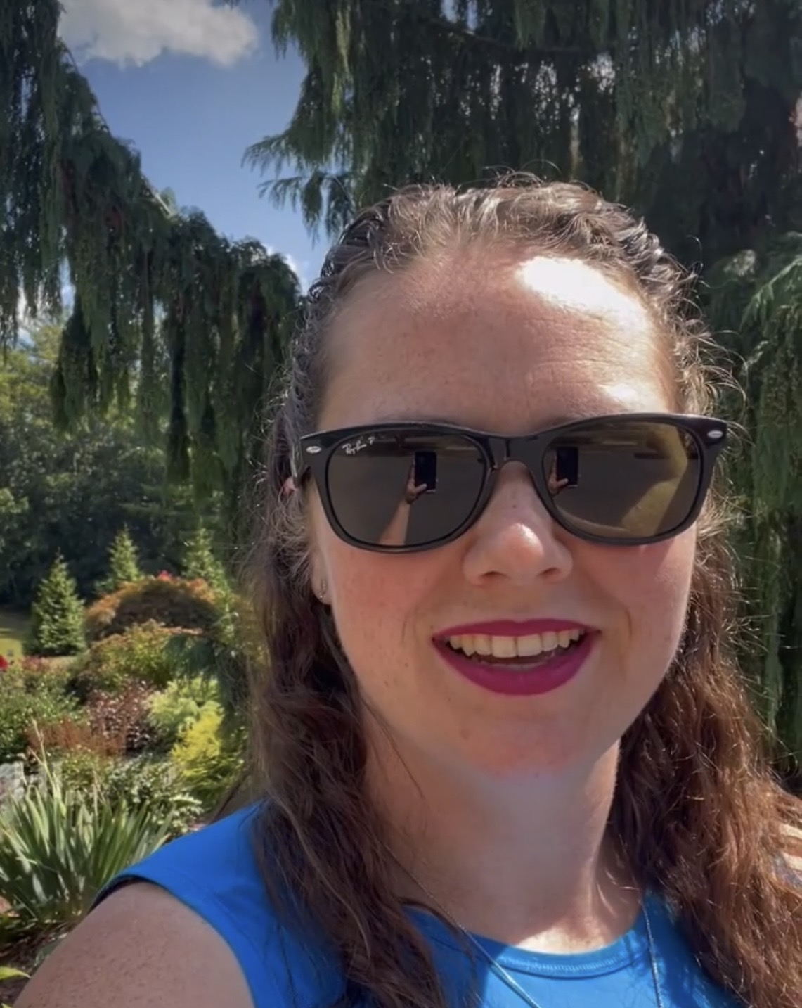 KaitlynLarson.com Head shot